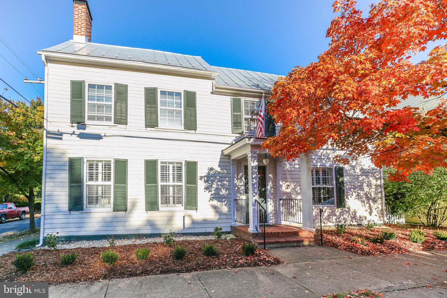 1213 Prince Edward Street photo 44