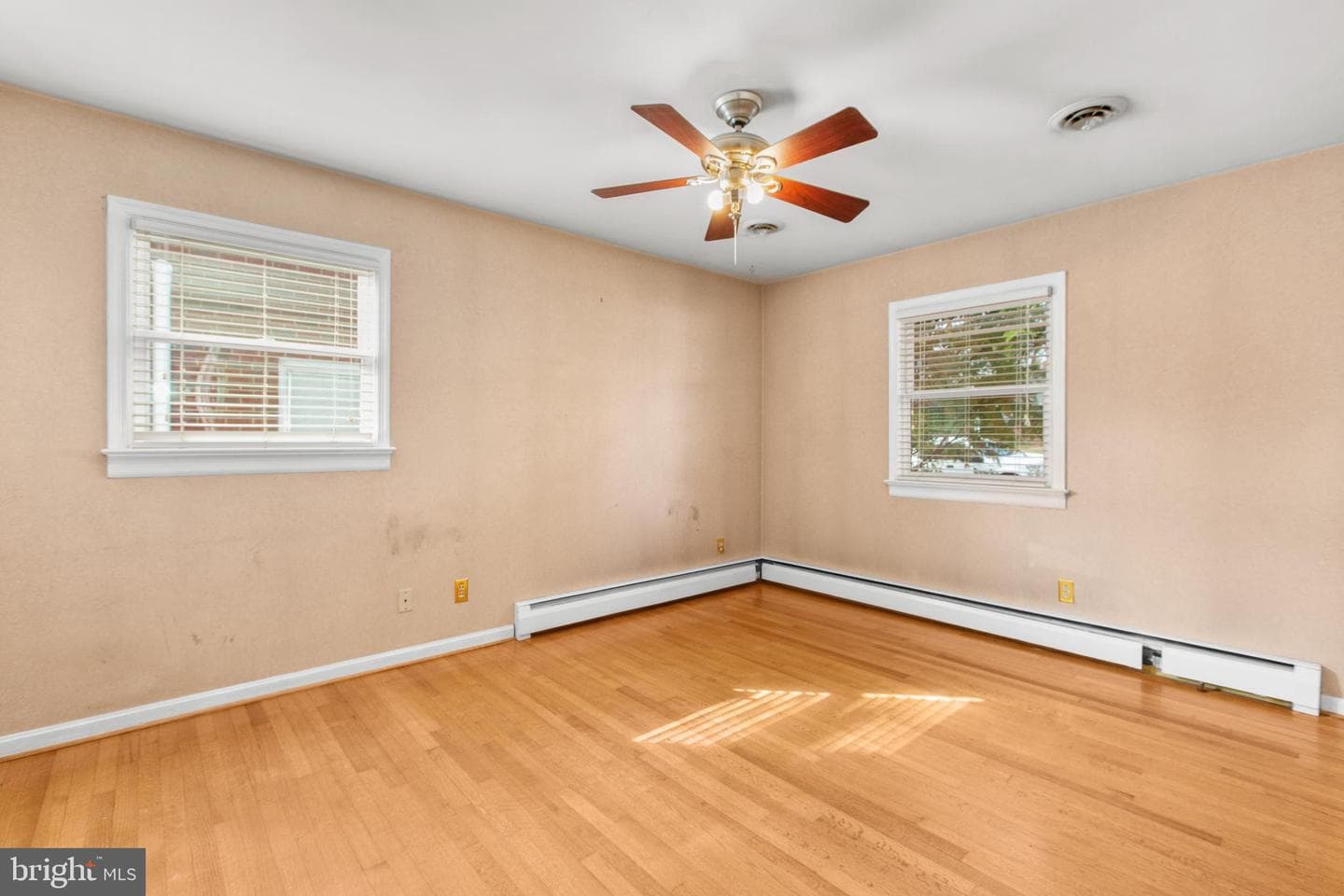 1414 Payne Street photo 20