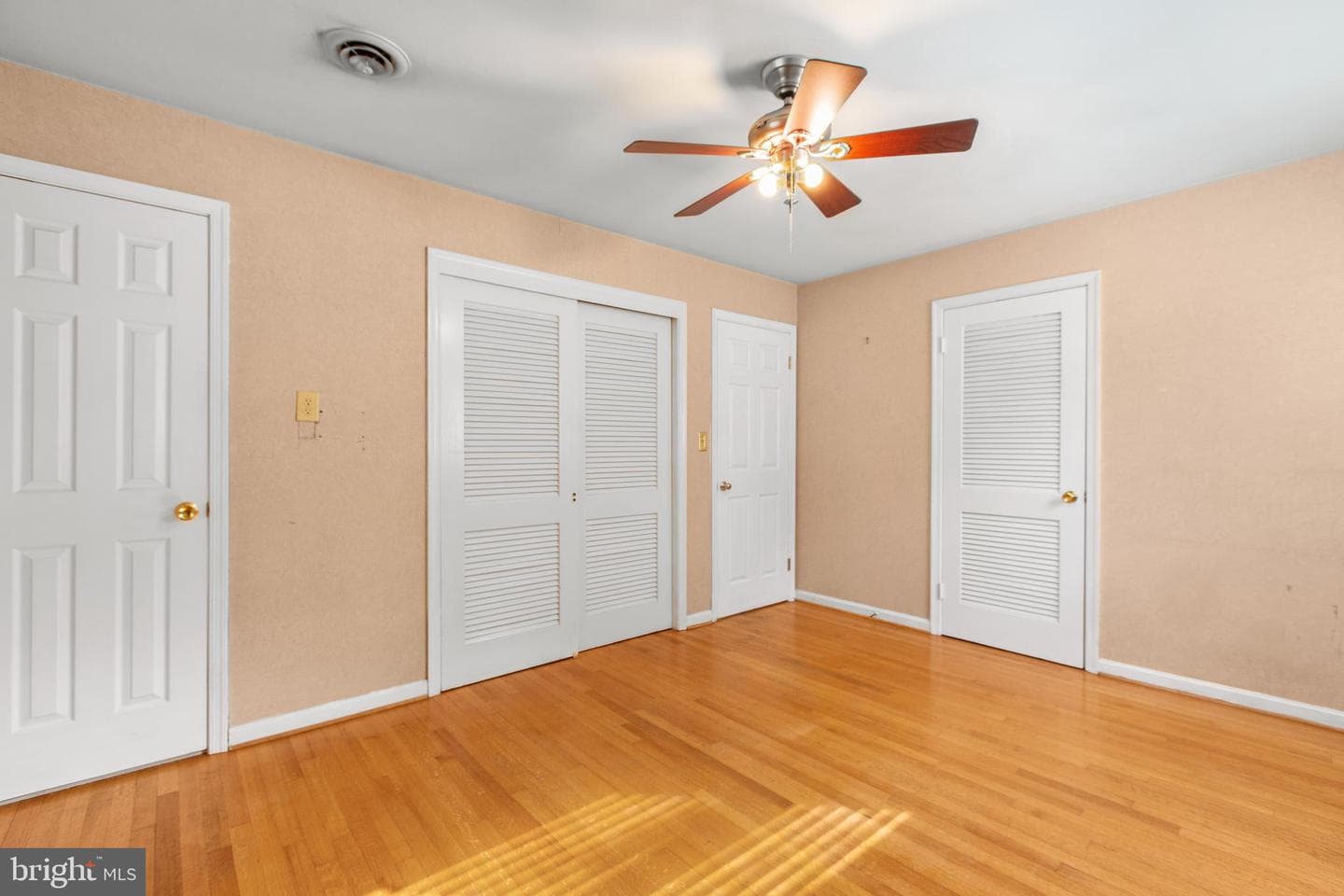 1414 Payne Street photo 23