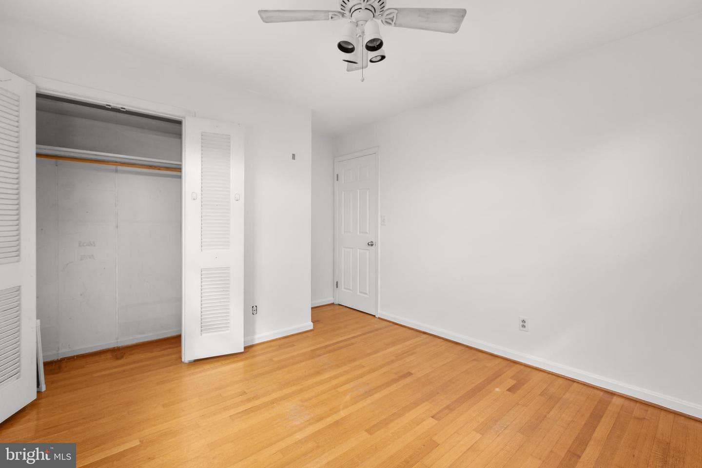 1414 Payne Street photo 28