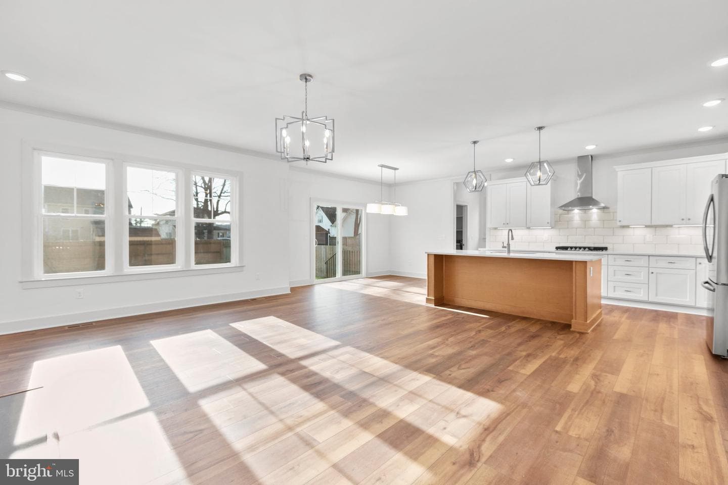 1418 Buckner Street photo 3