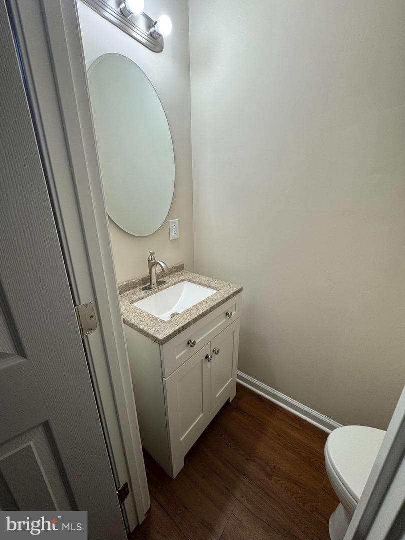 423 Greenbrier Court #423 photo 3