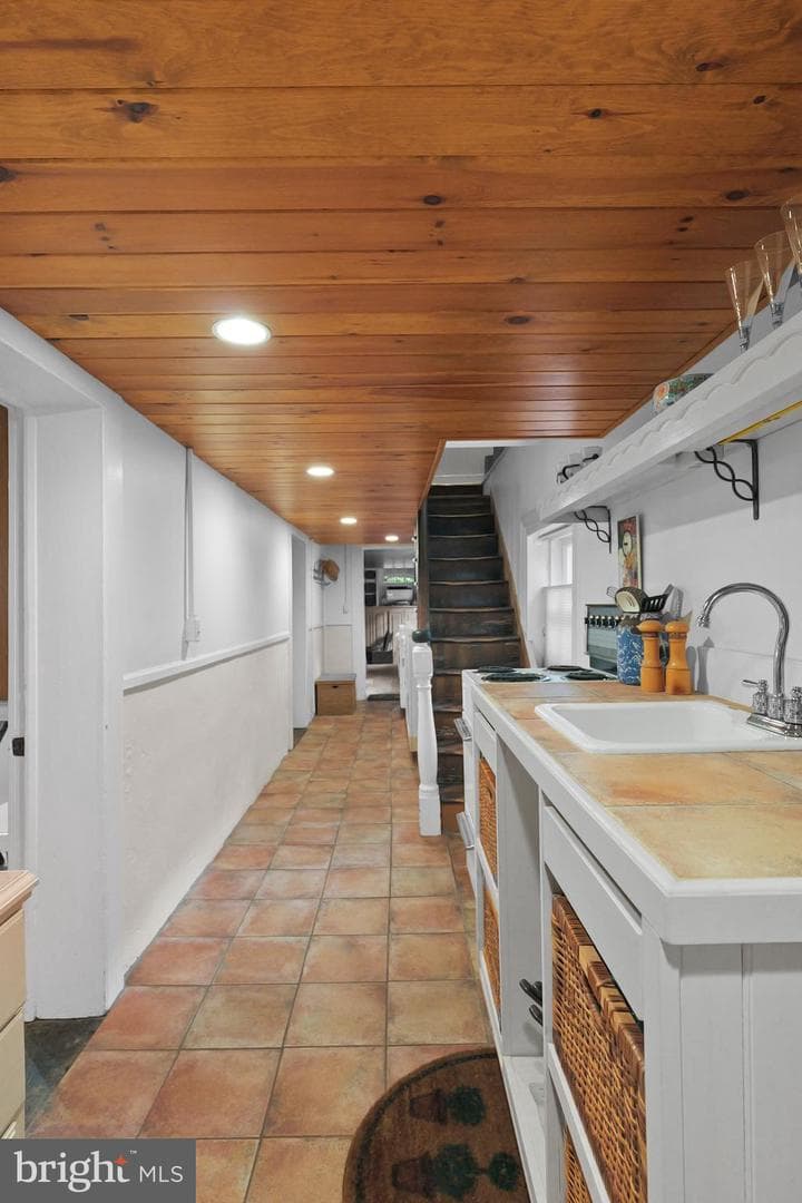 138 Caroline Street photo 26