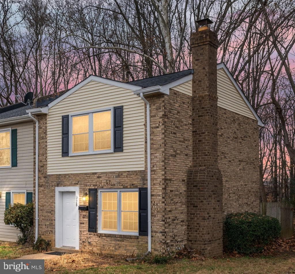 728 Denton Circle photo 1