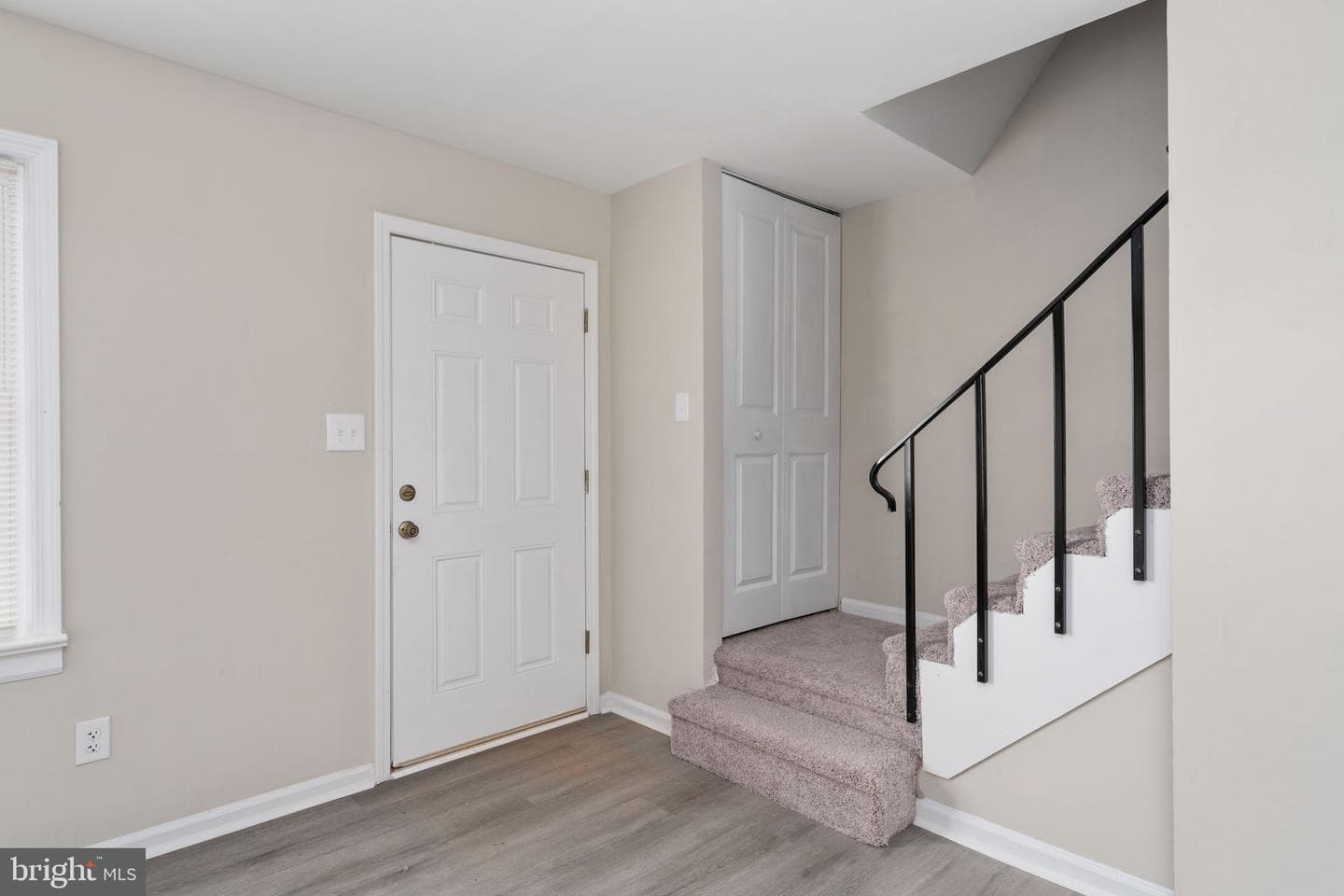 728 Denton Circle photo 14