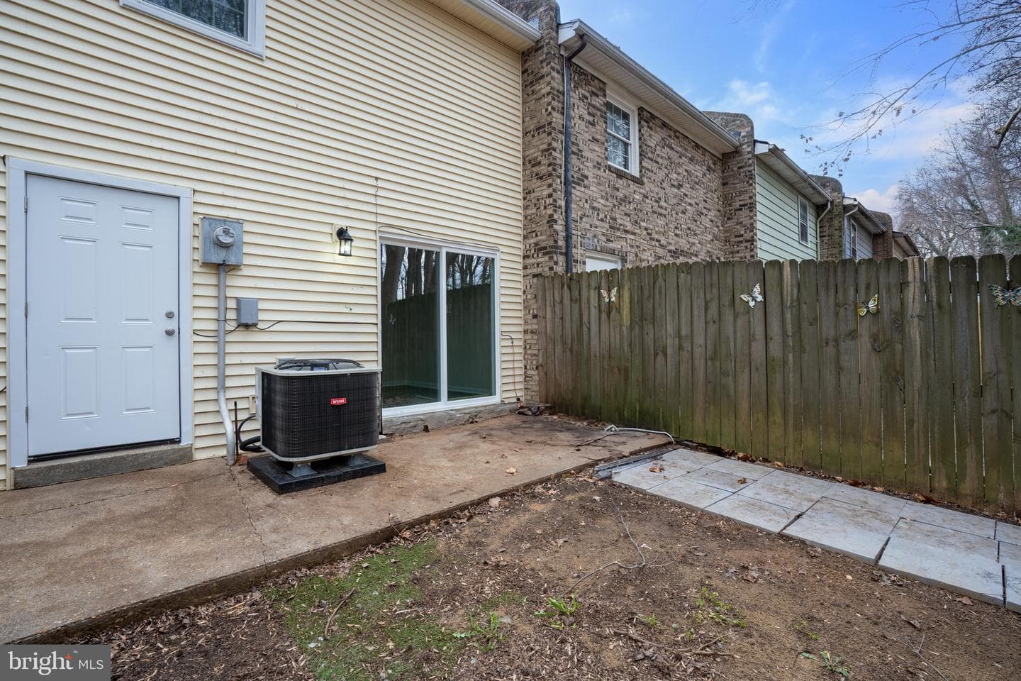 728 Denton Circle photo 18