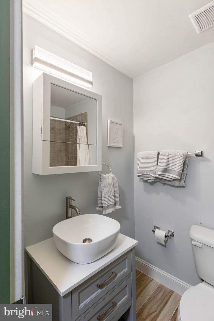 306 Braehead Drive photo 27