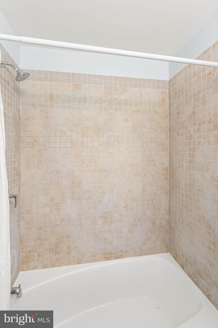 306 Braehead Drive photo 28