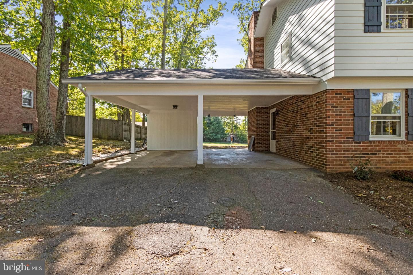 306 Braehead Drive photo 3