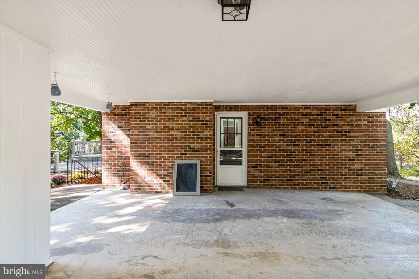 306 Braehead Drive photo 4