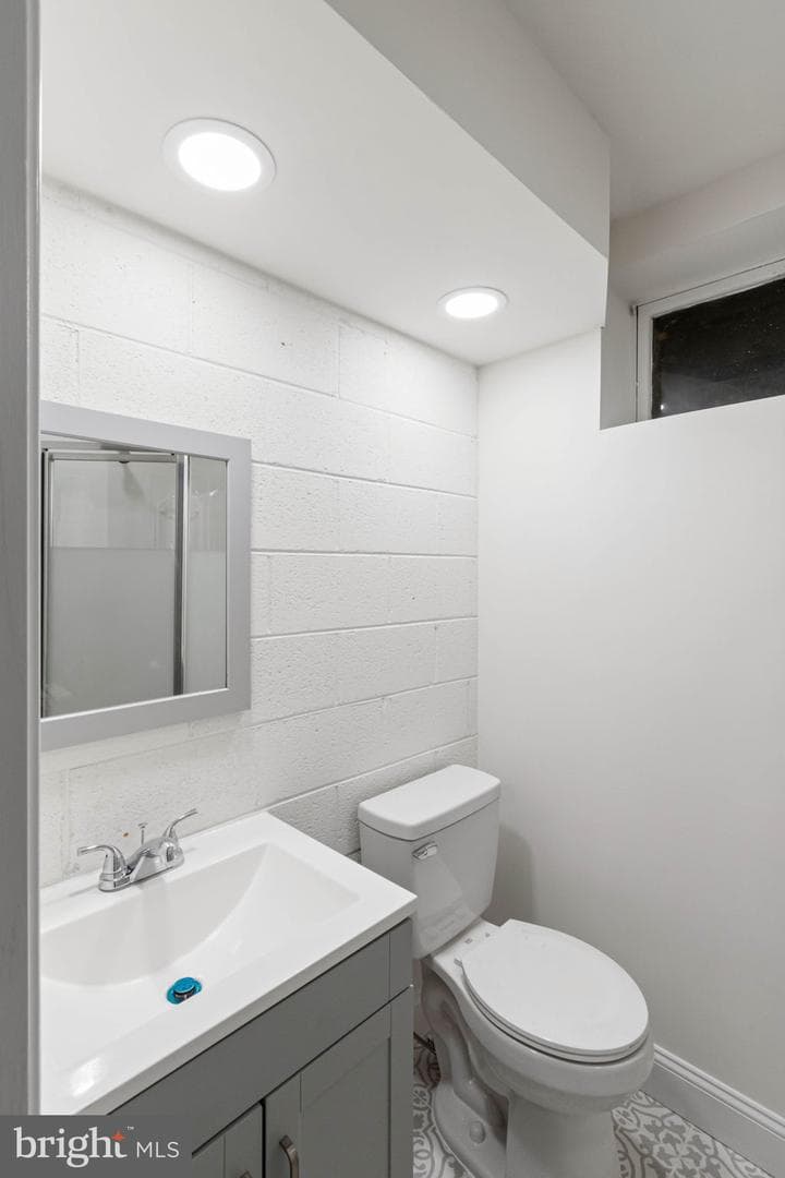 306 Braehead Drive photo 46