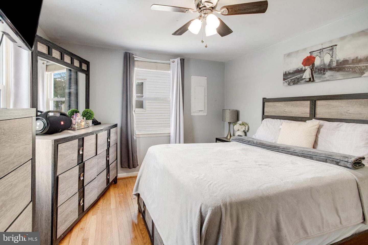 212 Harris Street photo 4