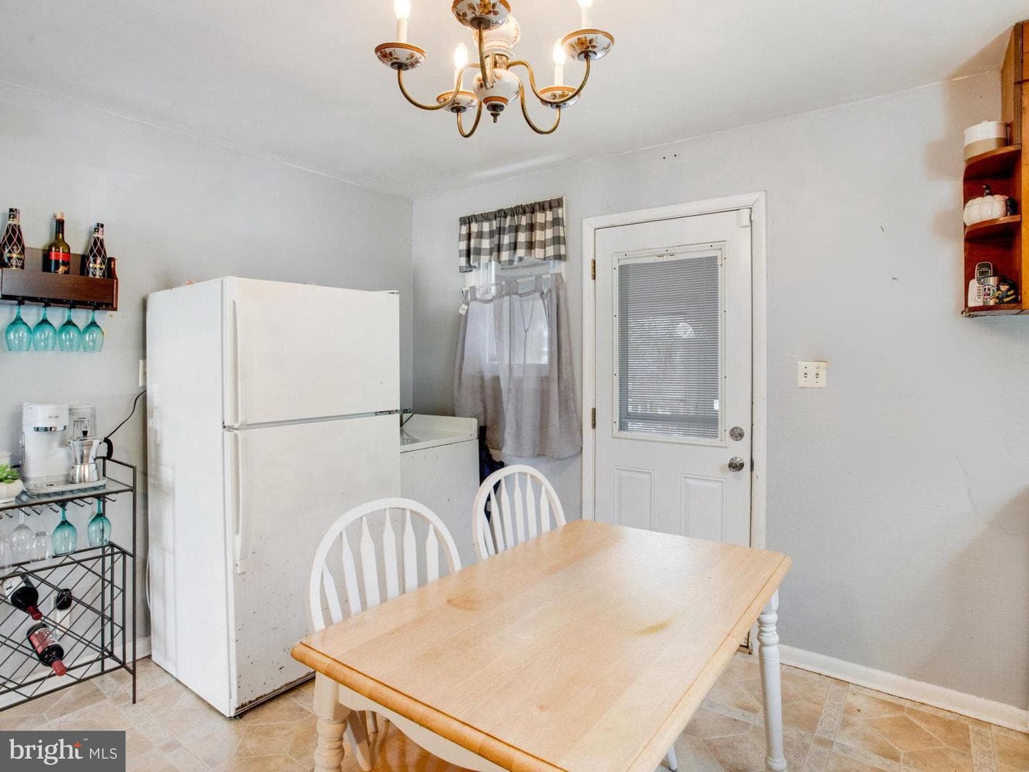 212 Harris Street photo 6
