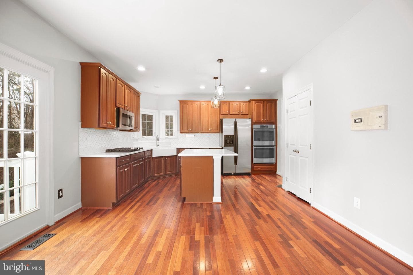 1010 Raymond Court photo 10