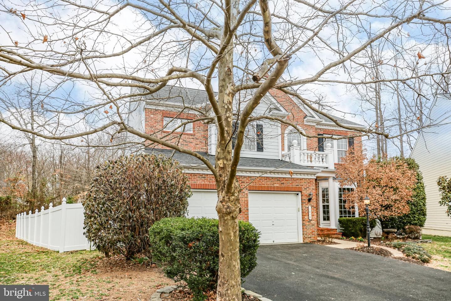 1010 Raymond Court photo 3
