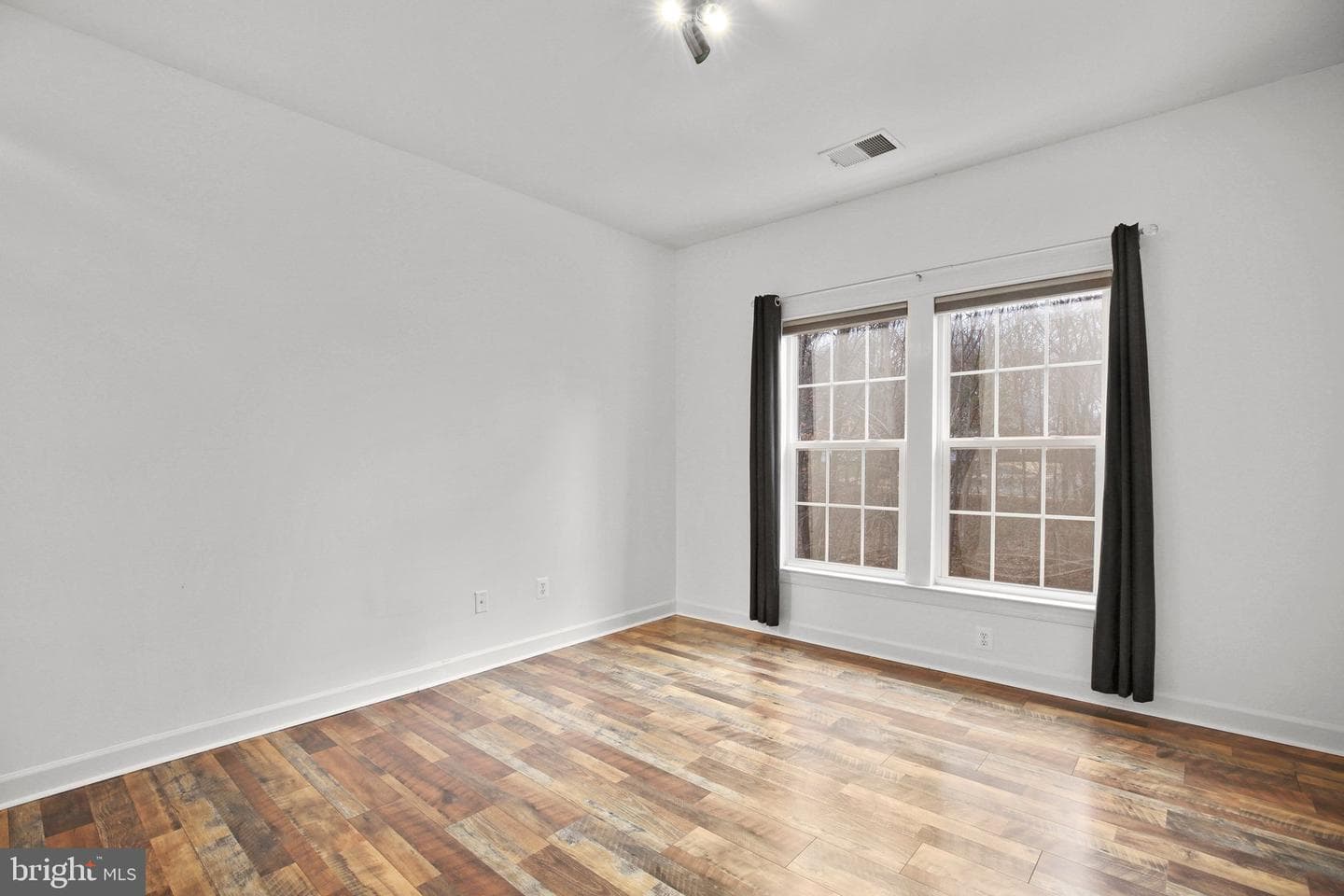 1010 Raymond Court photo 42