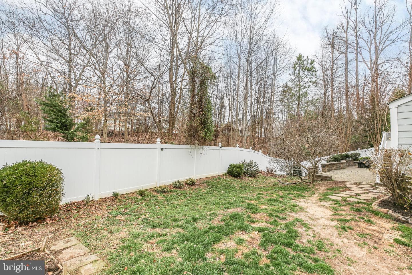 1010 Raymond Court photo 56