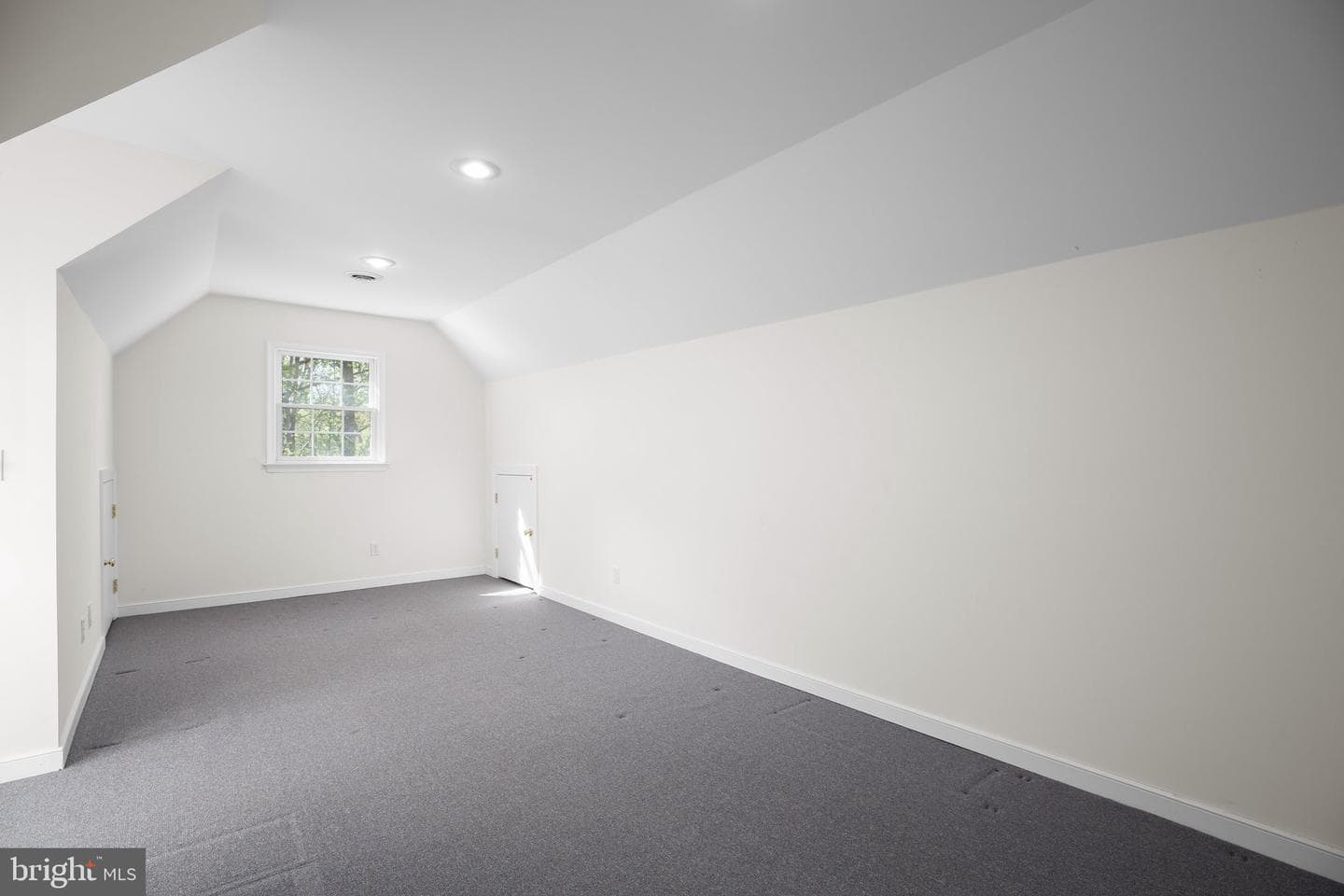 104 Chase Lane photo 38