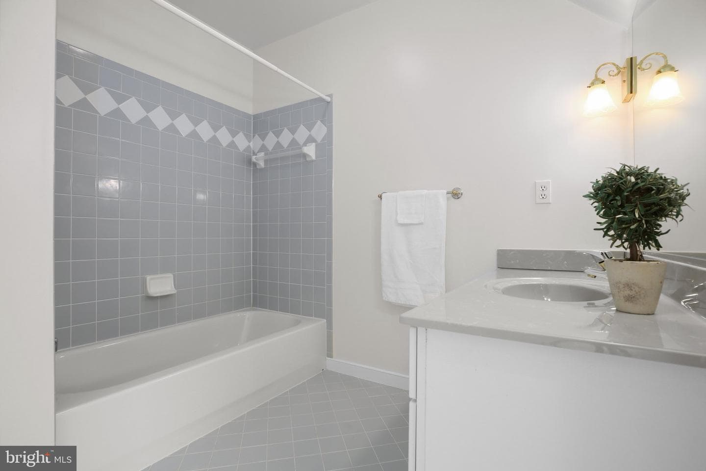 104 Chase Lane photo 43