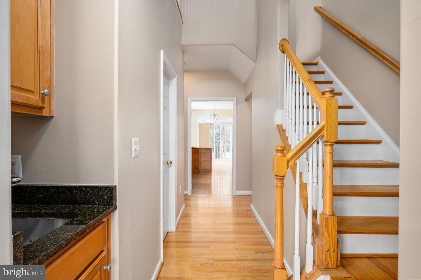 515 Dunmore Street photo 15