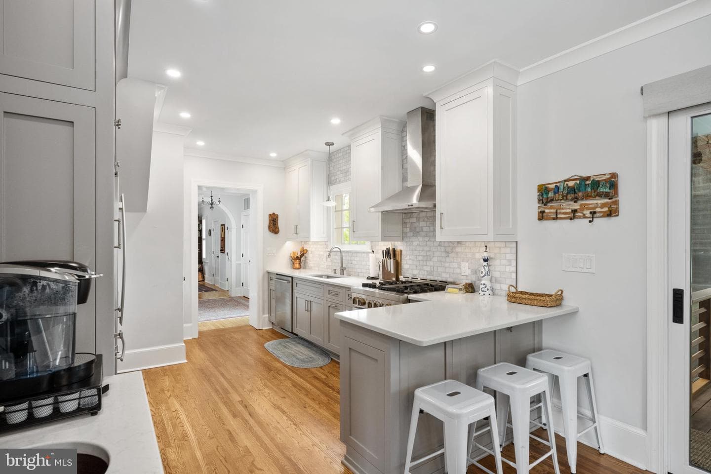 701 Hanover Street photo 56