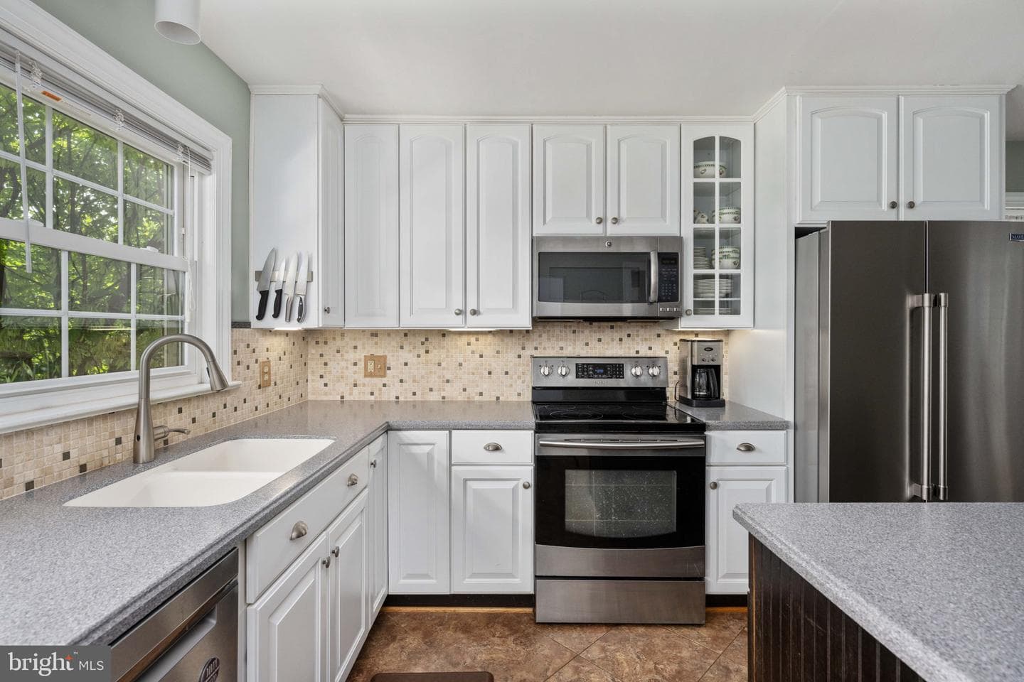 1517 Augustine Avenue photo 30