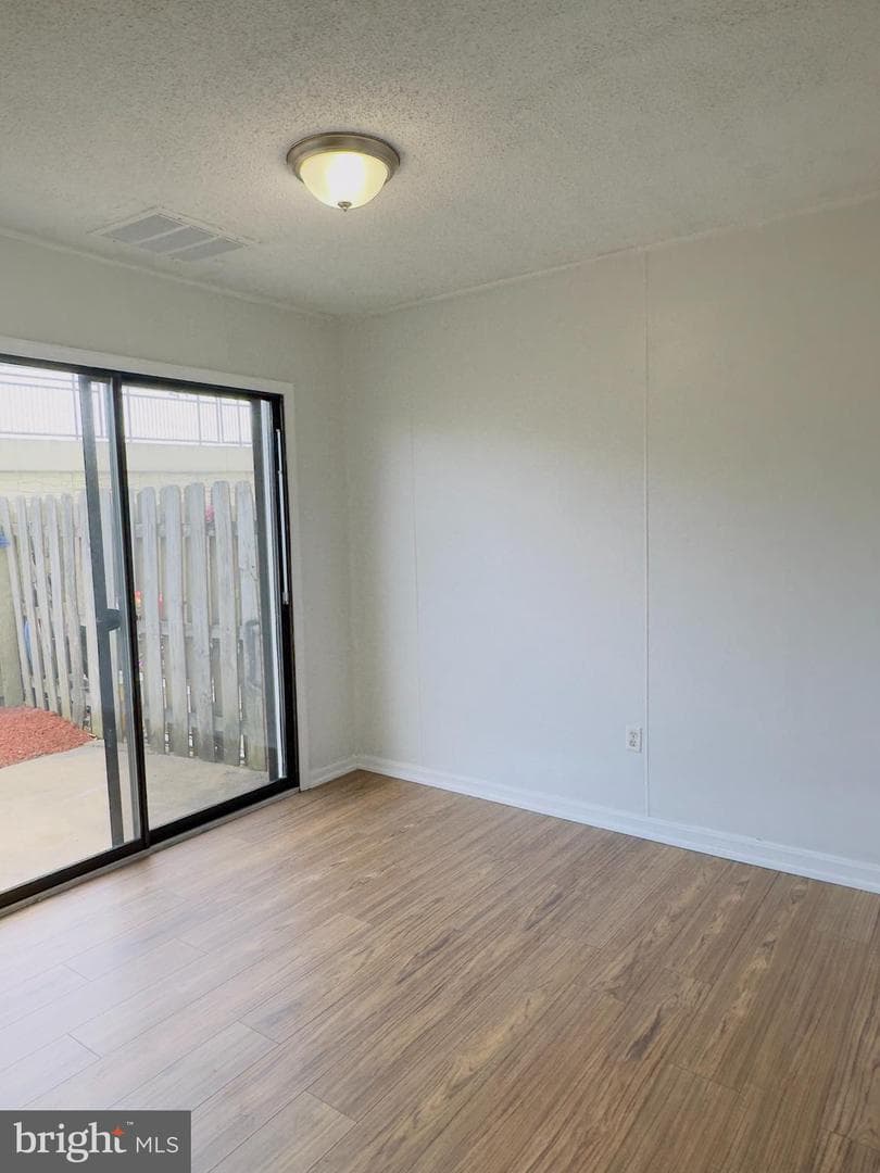 114 Hughey Court photo 2