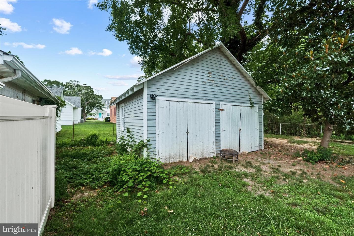 1213 Rowe Street photo 31