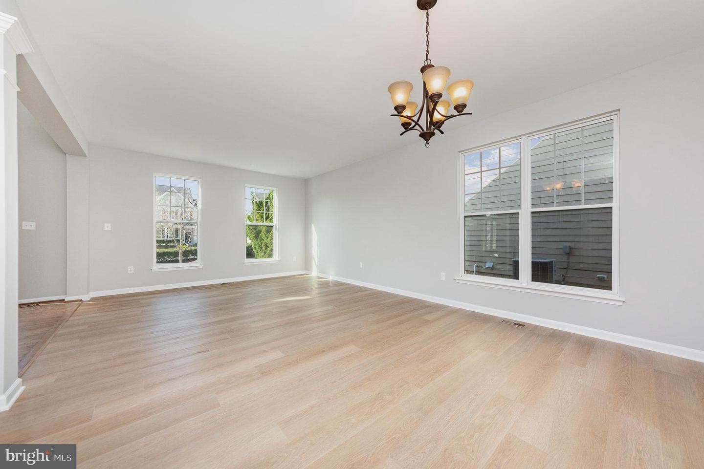 1403 Idlewild Boulevard photo 7