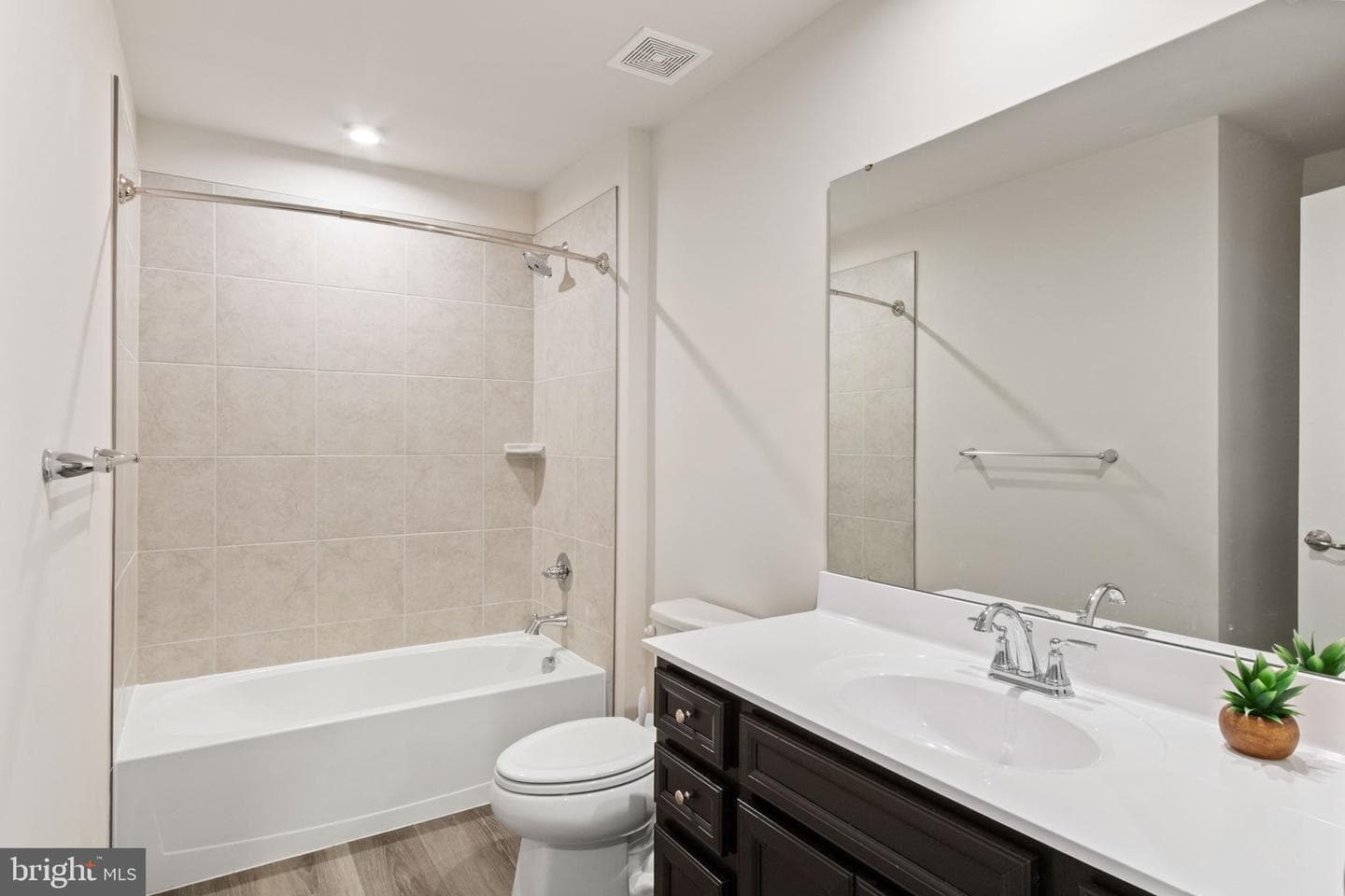 1126 Dovetail Circle photo 10