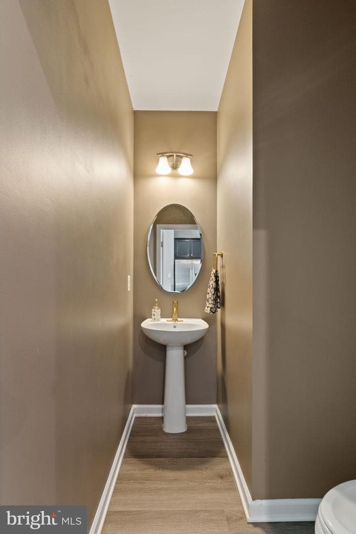 1126 Dovetail Circle photo 27