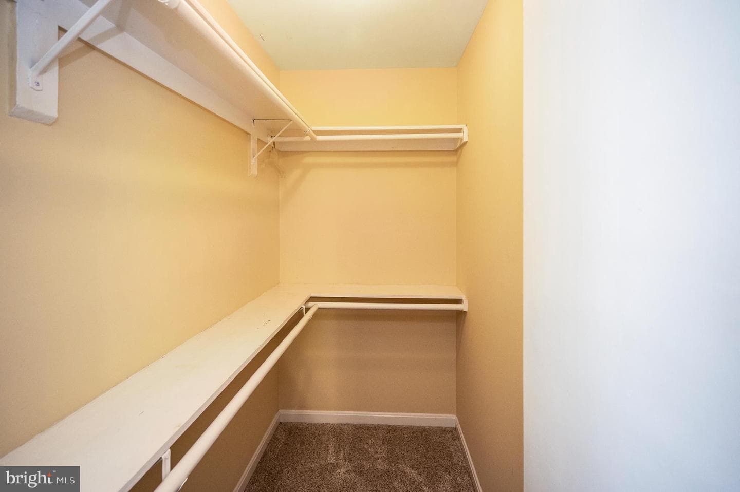 14 Apache Terrace photo 16