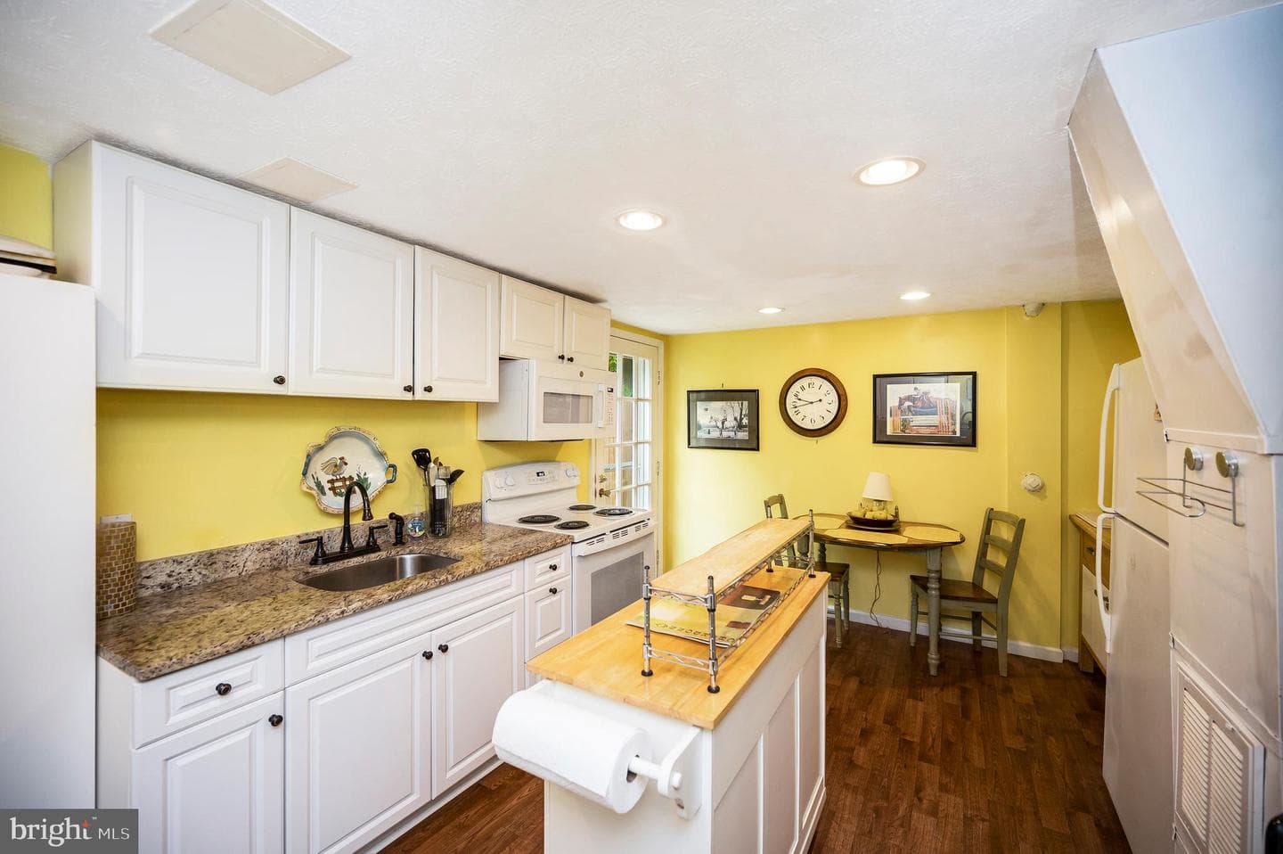 14 Apache Terrace photo 26