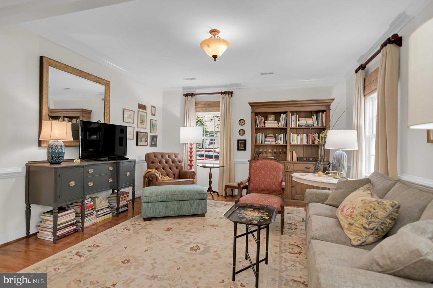 211 Prince Edward Street photo 13