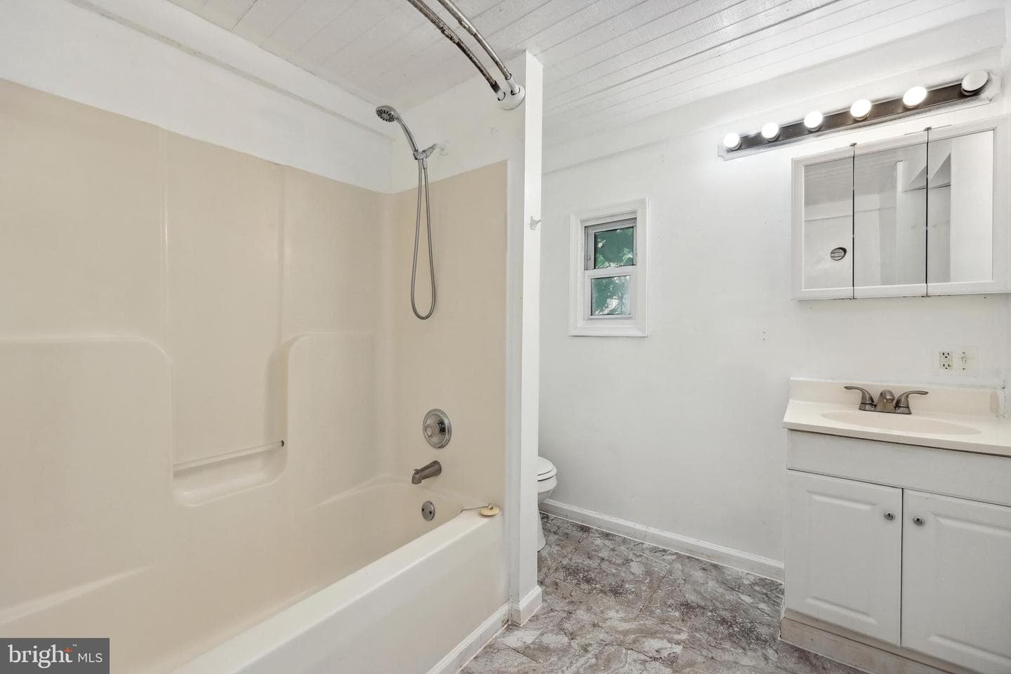 426 Summit Street photo 13