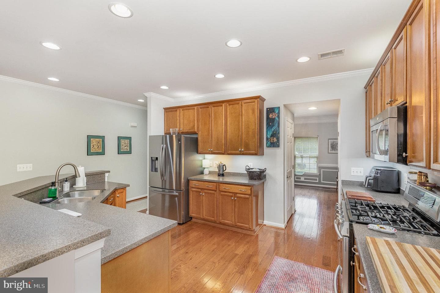 1404 Preserve Lane photo 2