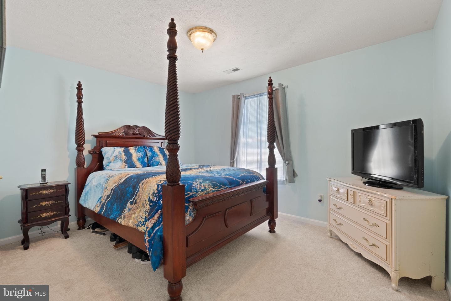 1002 Black Oak Court photo 26