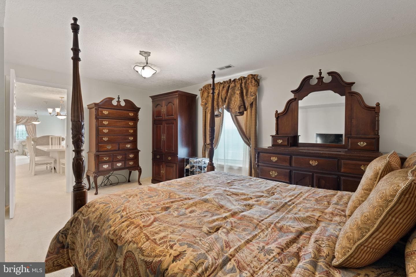 1002 Black Oak Court photo 43