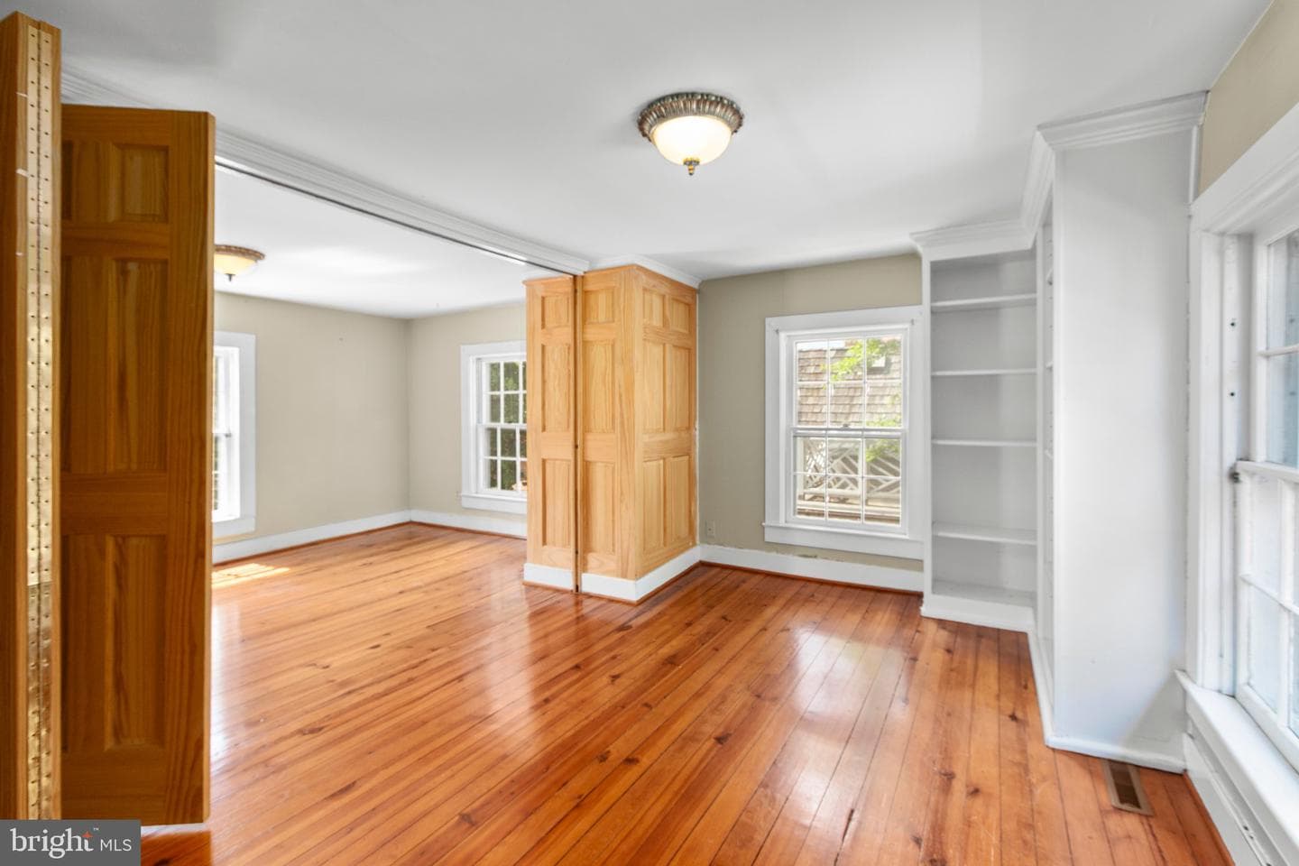 225 Princess Anne Street photo 32