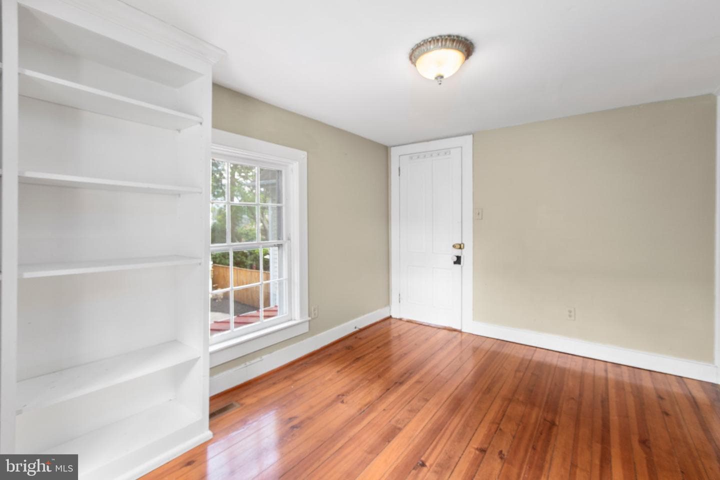 225 Princess Anne Street photo 34