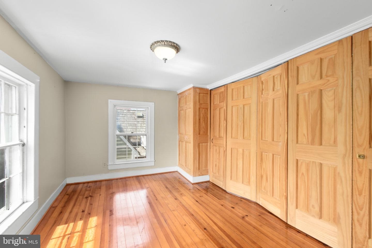 225 Princess Anne Street photo 35