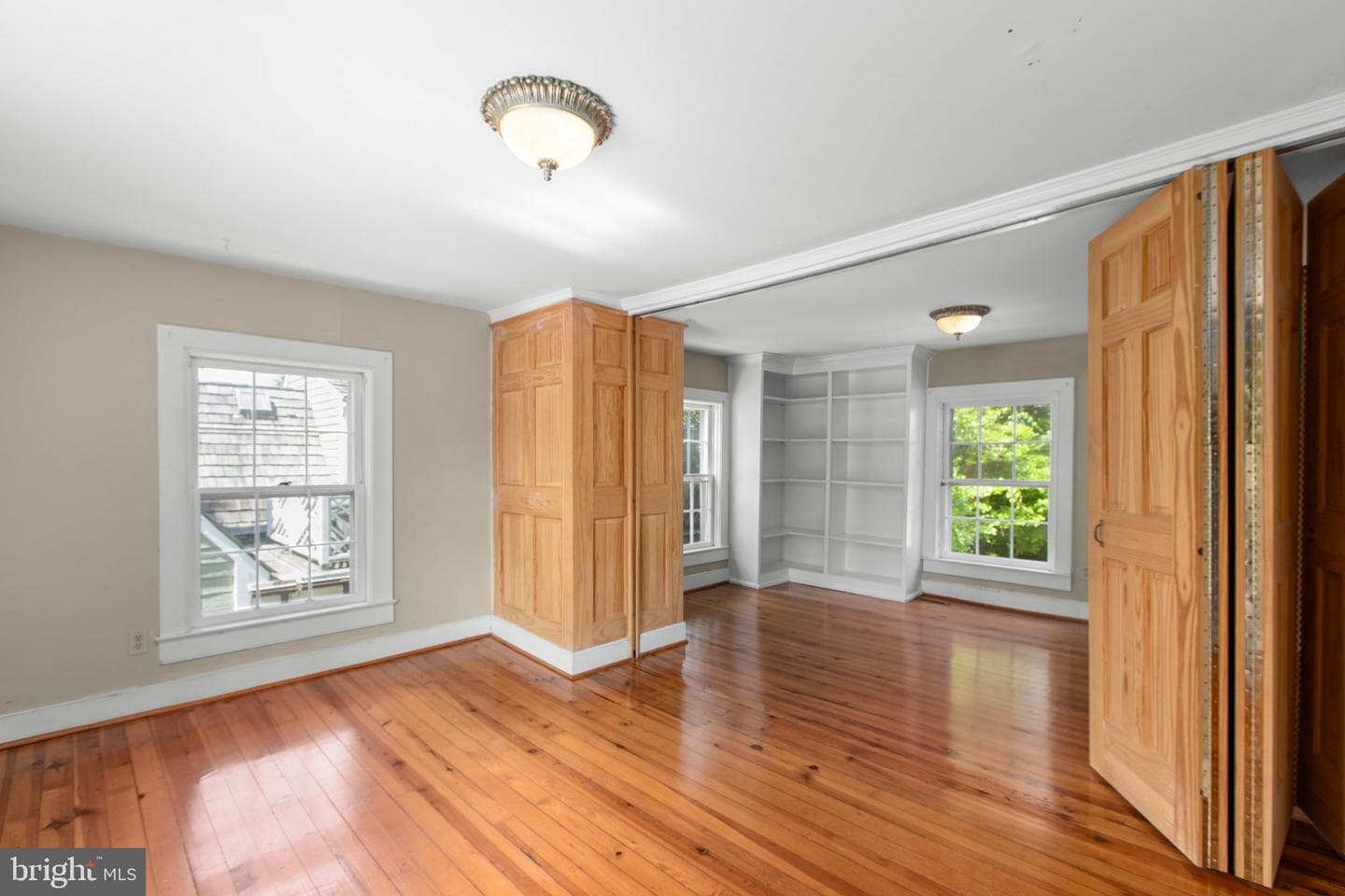 225 Princess Anne Street photo 38