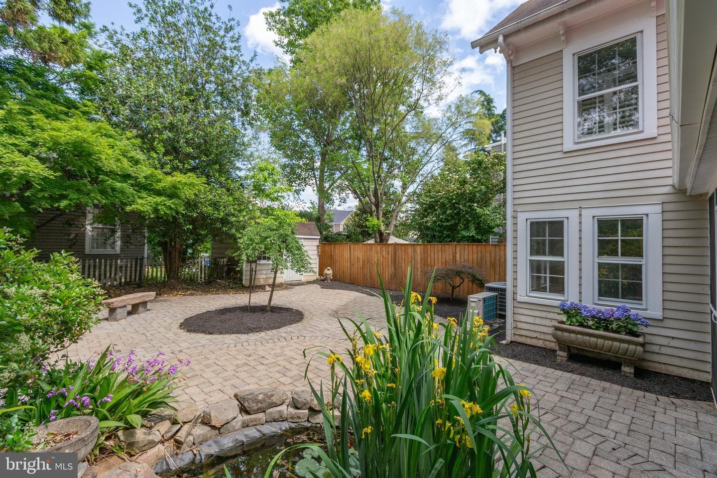 225 Princess Anne Street photo 49