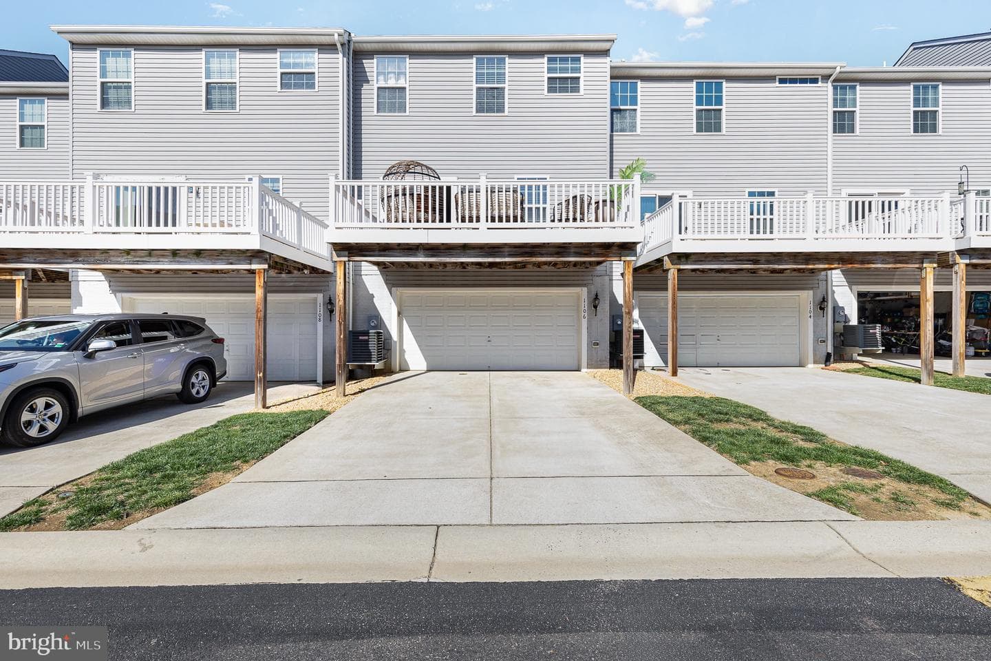 1106 Oakwood Street photo 25