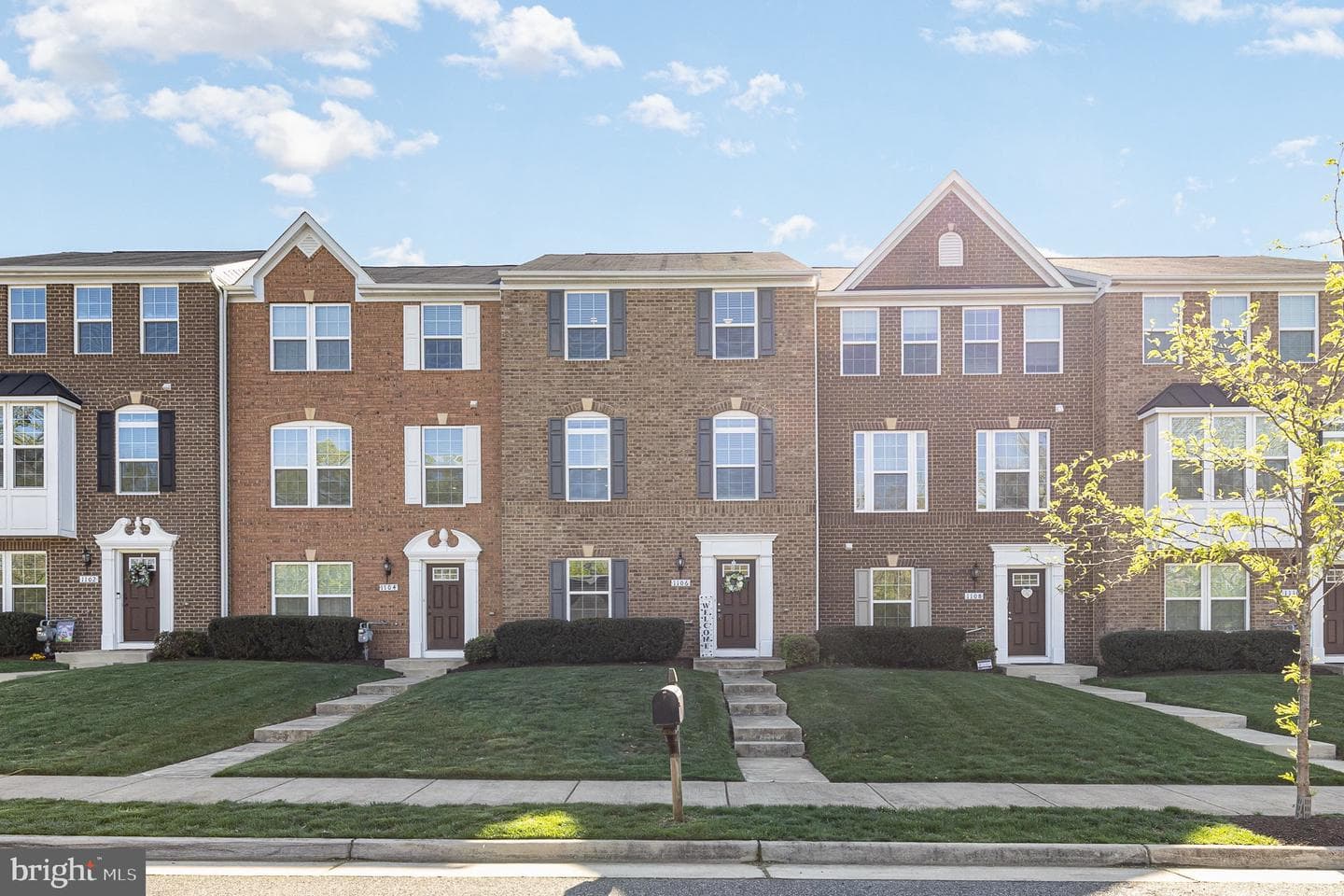 1106 Oakwood Street photo 4