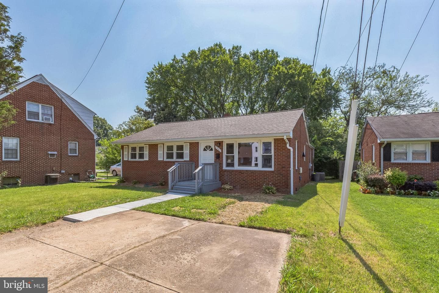 2403 Lafayette Boulevard photo 3