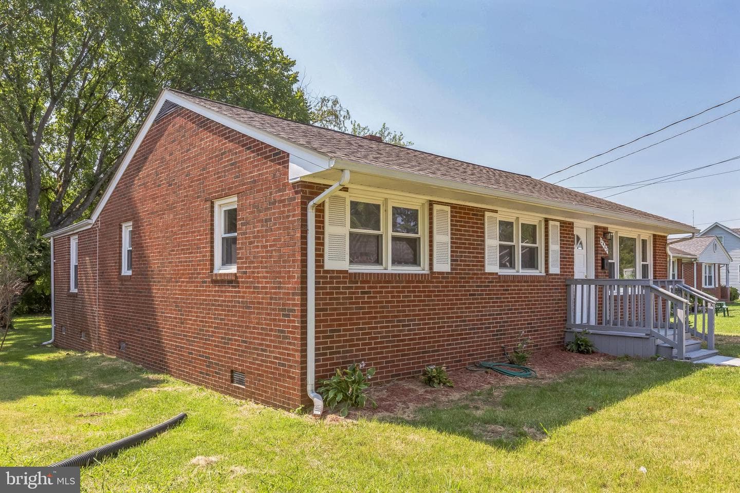 2403 Lafayette Boulevard photo 4