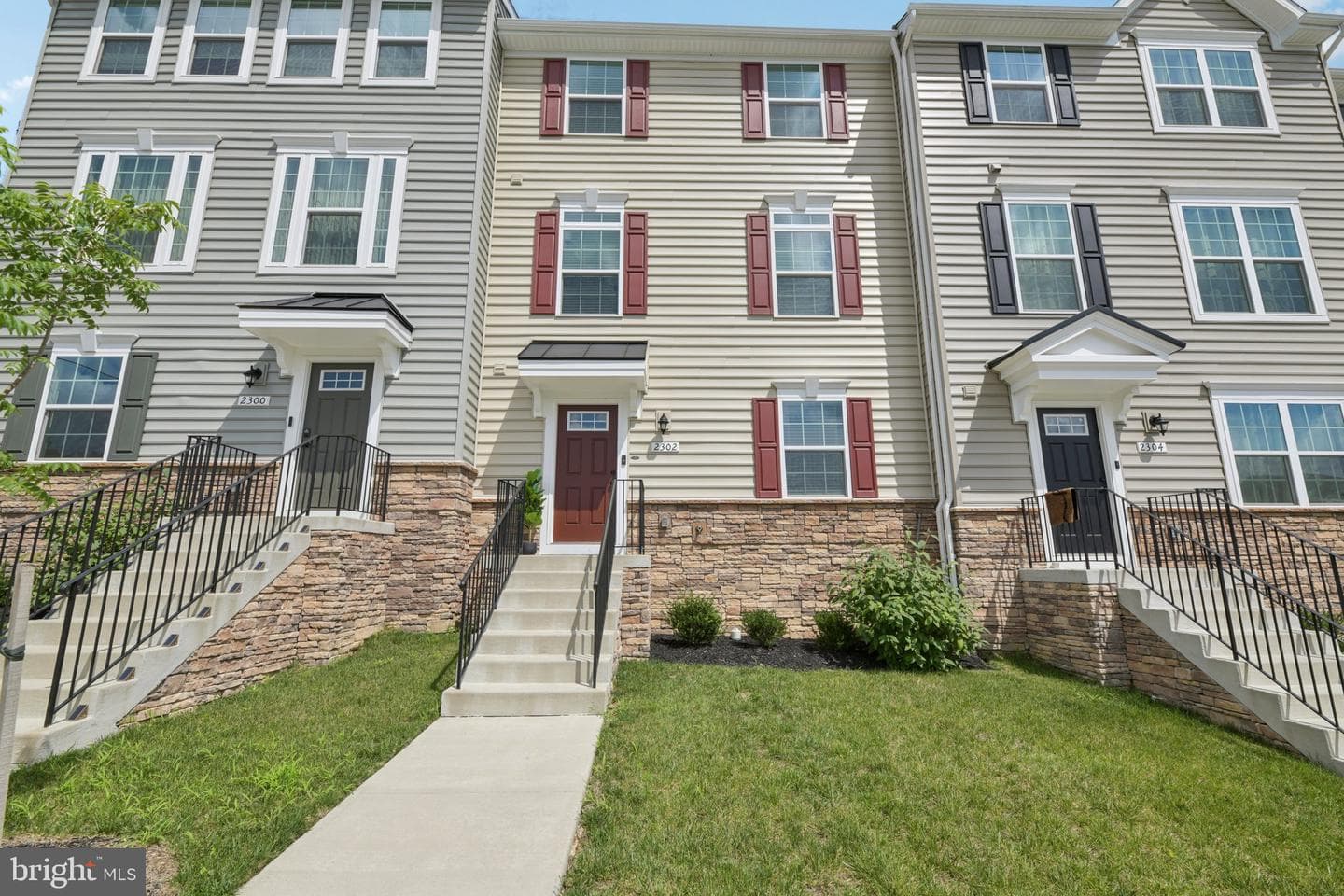 2302 Emerson Lane photo 34