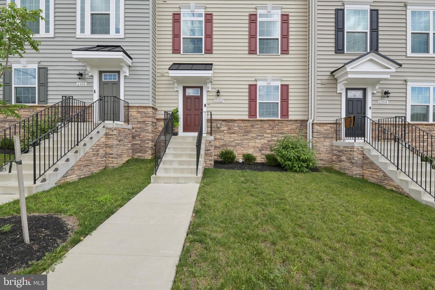 2302 Emerson Lane photo 35