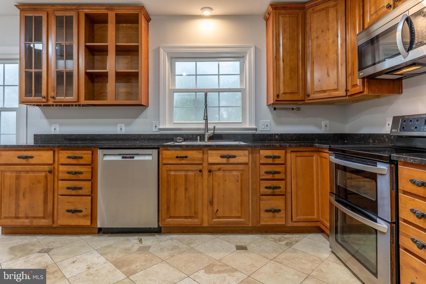 142 Woodland Road photo 7